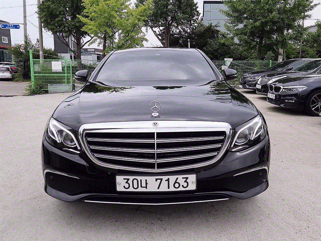  EŬ(5) E220d ͽŬú