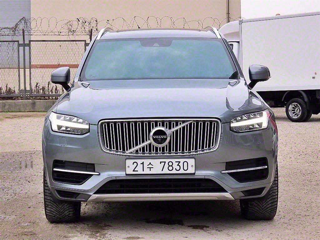 ���� XC90(2����) T8 AWD �ν�ũ����