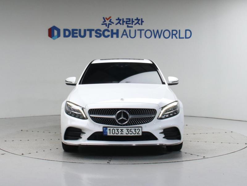  CŬ(4) C200 AMG 