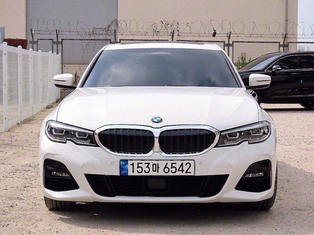 BMW 3ø(7) 320i M 