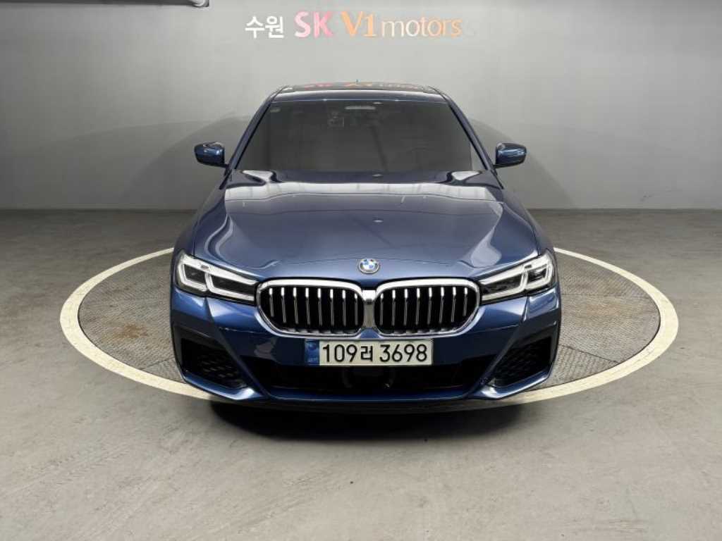 BMW 5ø(7)  520i M 