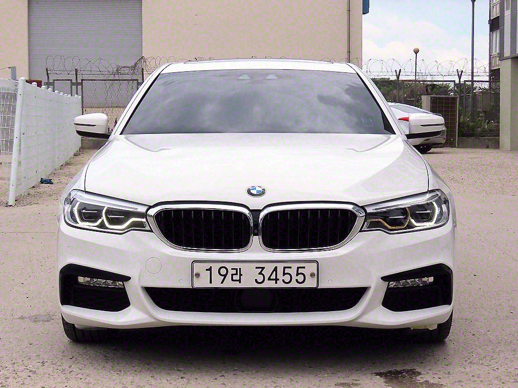 BMW 5ø(7)  530i xDrive 