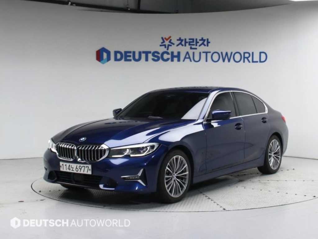 BMW 3ø(7) 330i Ÿ 