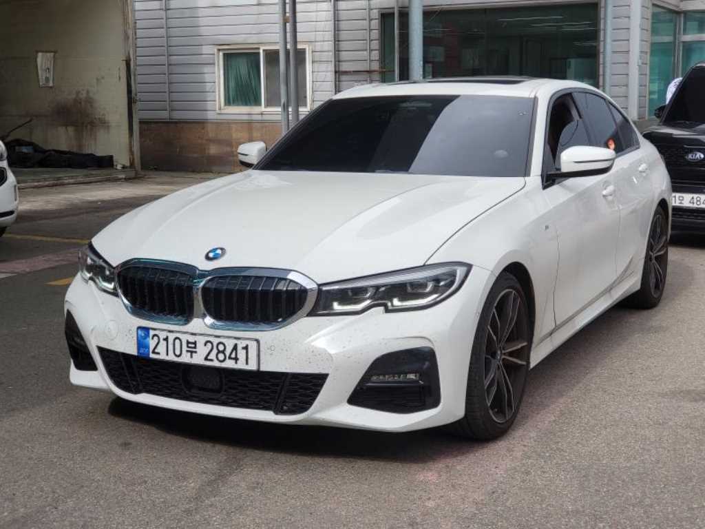 BMW 3ø(7) 320i M  ս