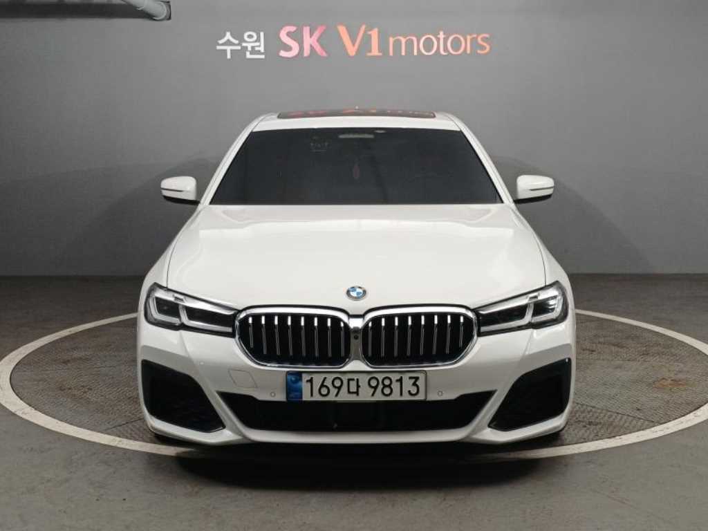 BMW 5ø(7)  520i M 