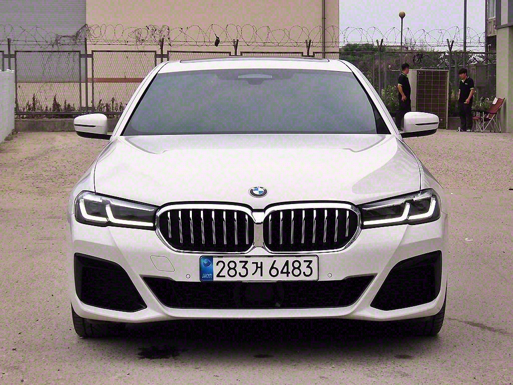 BMW 5ø(7)  530i xDrive M 