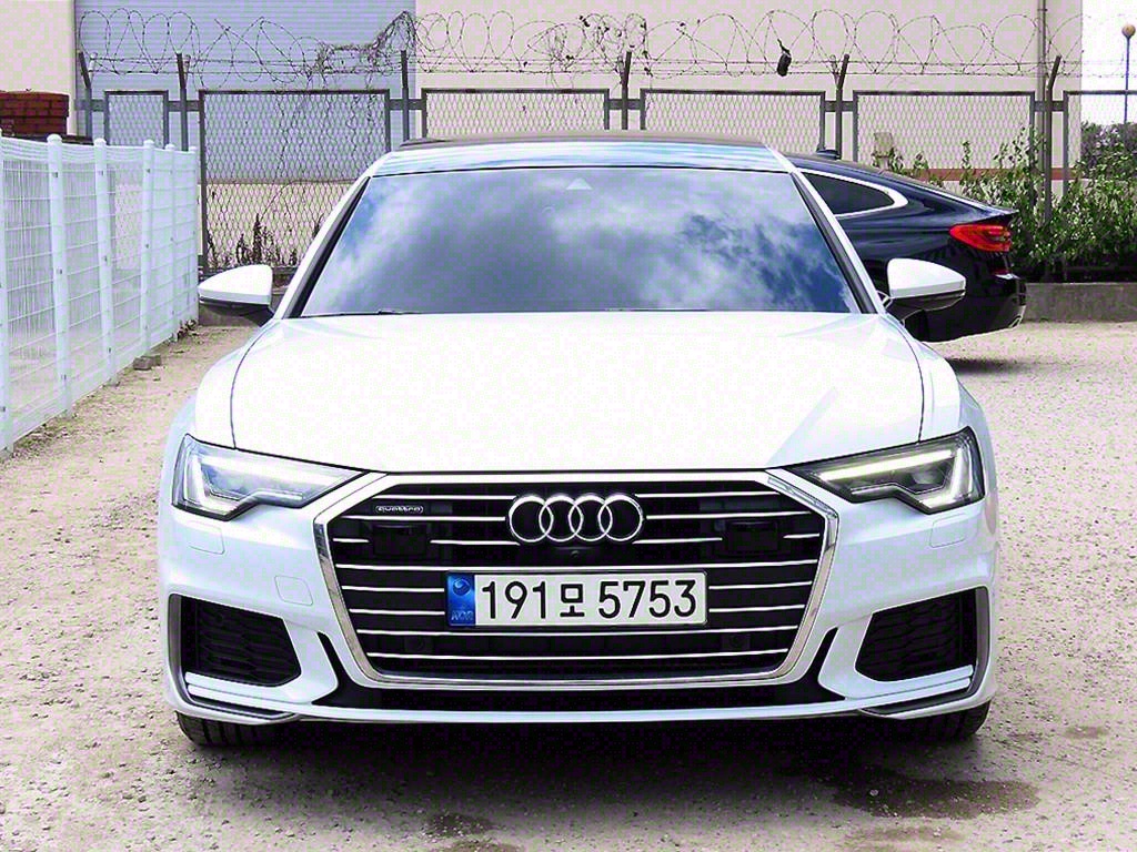 ƿ A6(5) 45 TFSI Ʈ ̾
