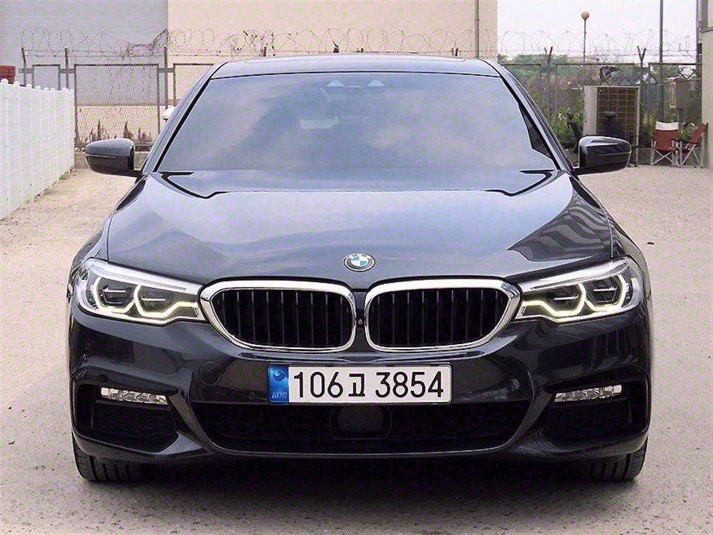 BMW 5ø(7)  530i xDrive M ÷