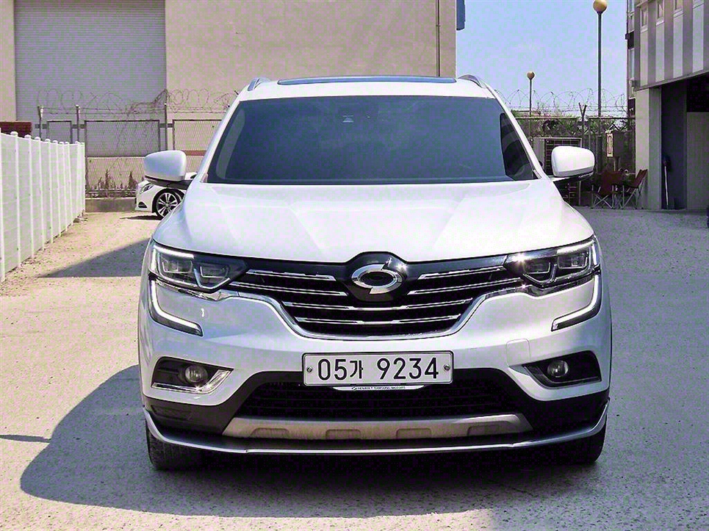 (Ｚ) QM6 2.0 dCi 2WD RE ñ״ó