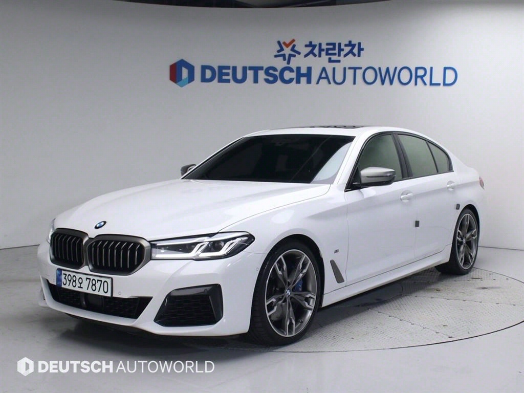 BMW 5ø(7)  M550i xDrive 