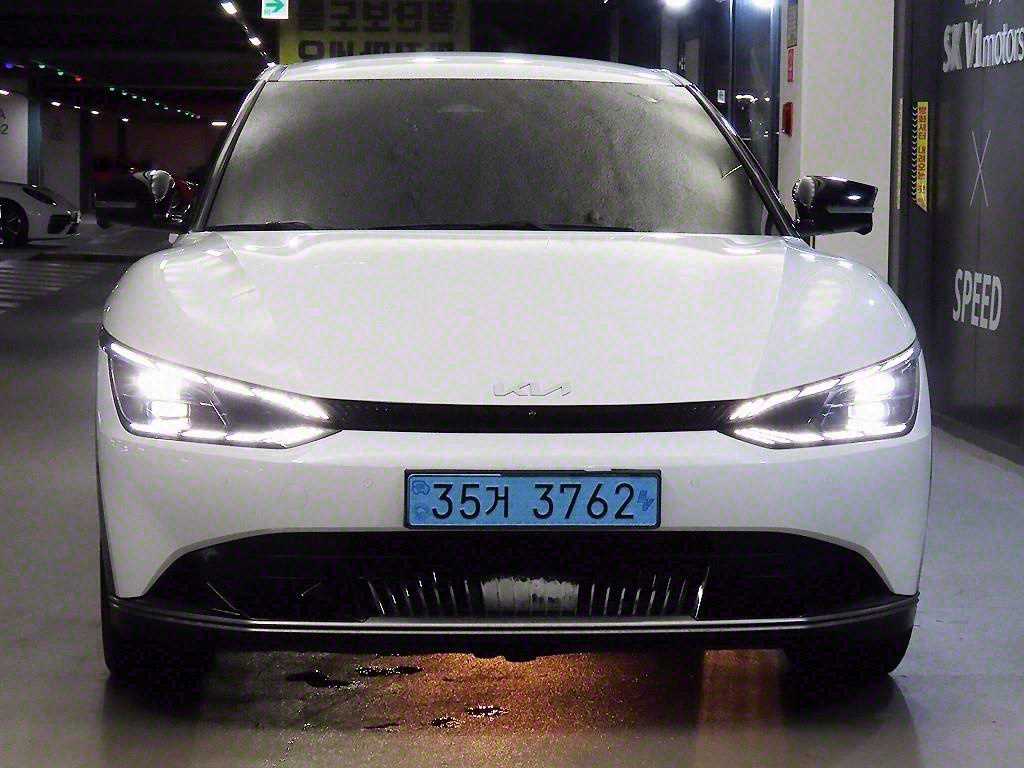  EV6   2WD 