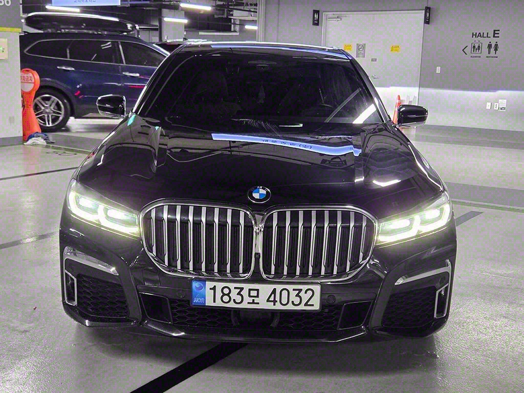 BMW 7ø(6) 740Li xDrive M