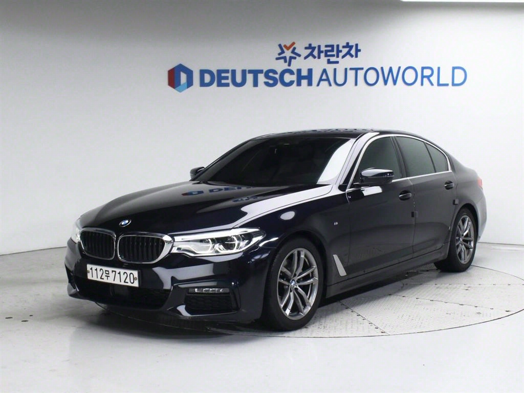 BMW 5ø(7)  520d xDrive M ÷