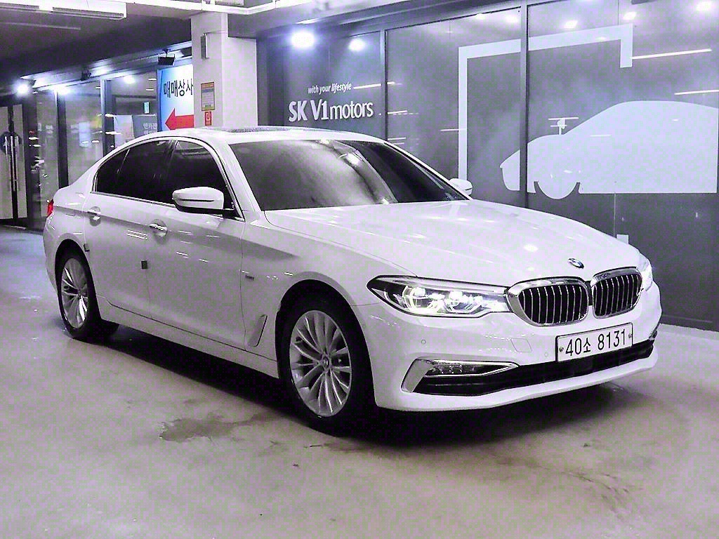 BMW 5ø(7)  530i xDrive Ÿ ÷