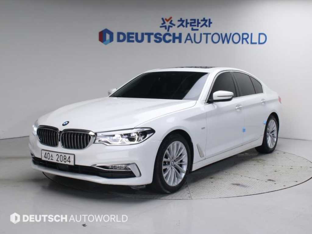 BMW 5ø(7)  530i Ÿ ÷