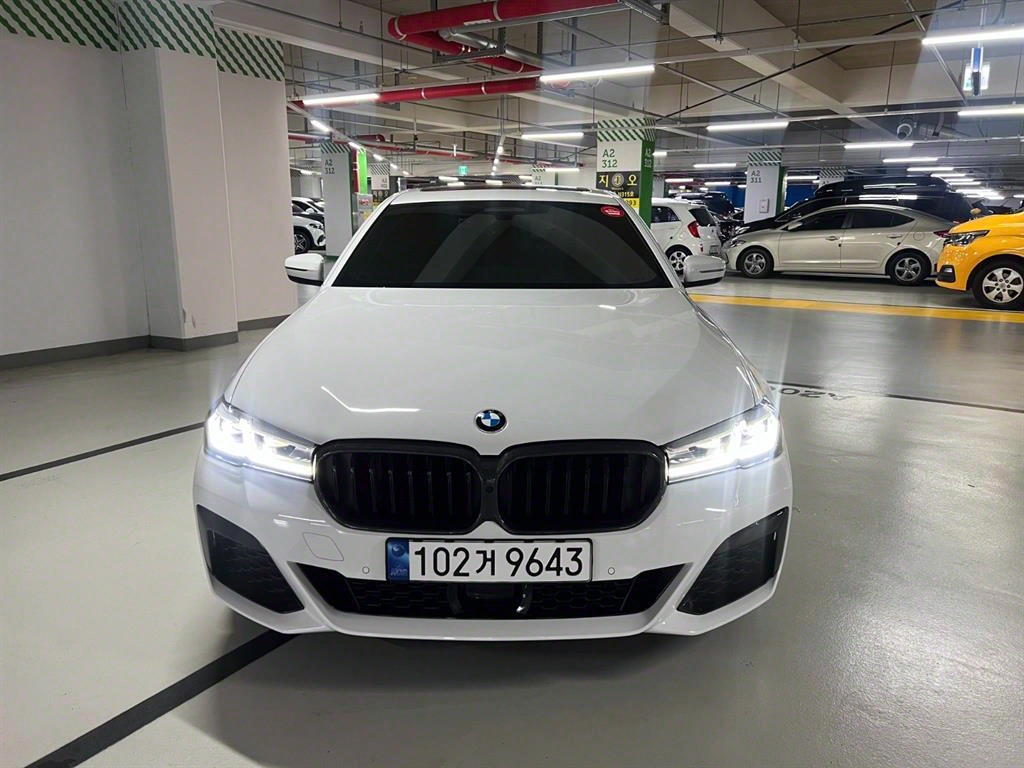 BMW 5ø(7)  530i M 