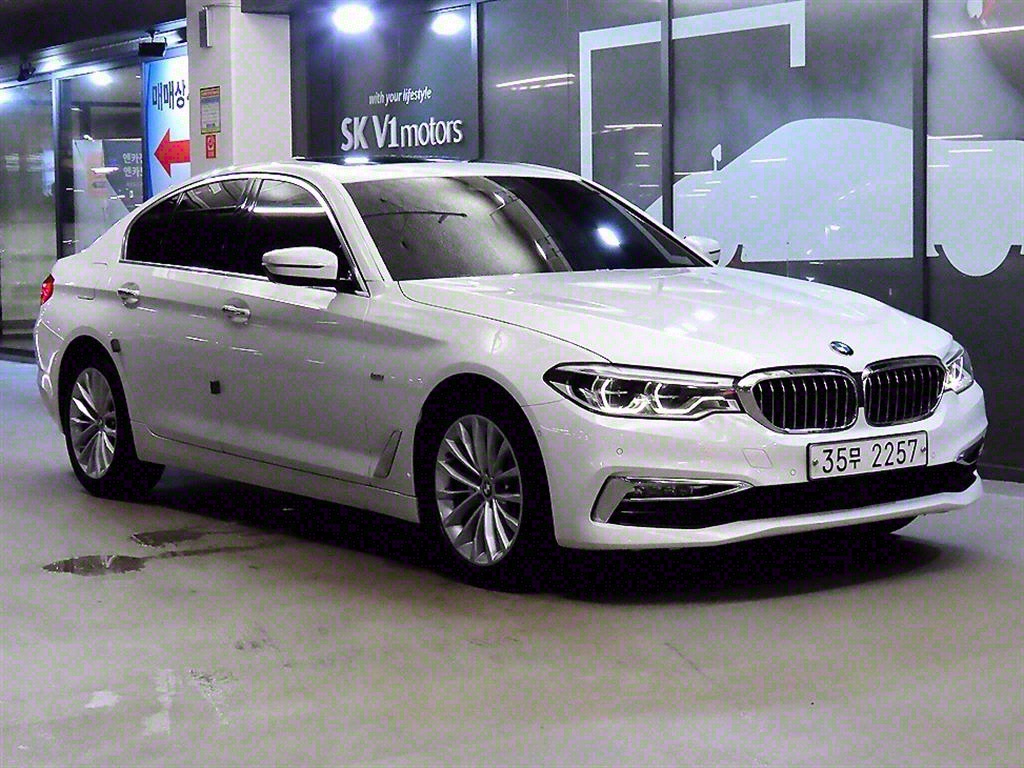BMW 5ø(7)  520d xDrive Ÿ ÷