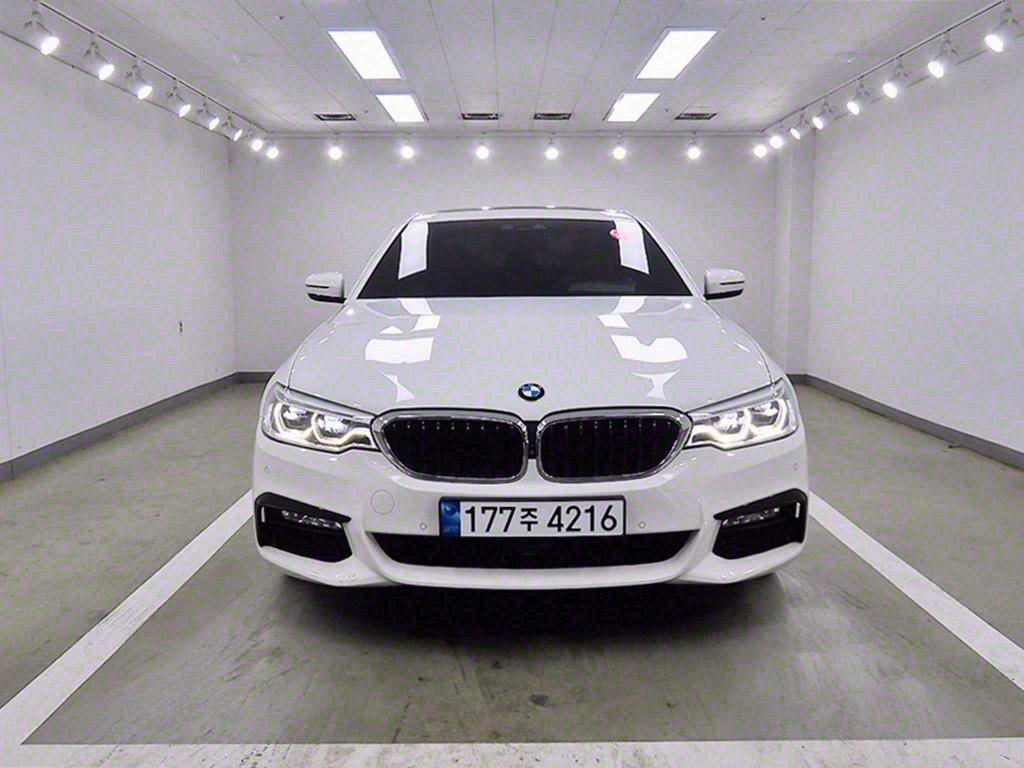 BMW 5ø(7)  520d M ÷