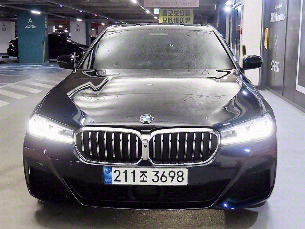 BMW 5ø(7)  530i M 