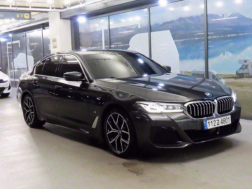 BMW 5ø(7)  530i M 