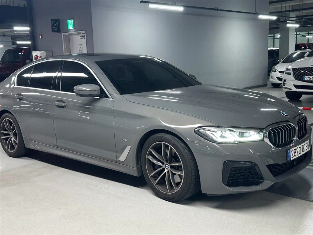 BMW 5ø(7)  520i M 