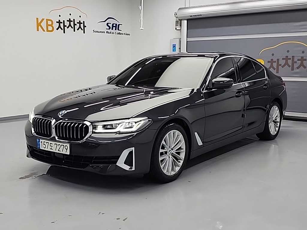 BMW 5ø(7)  520i Ÿ