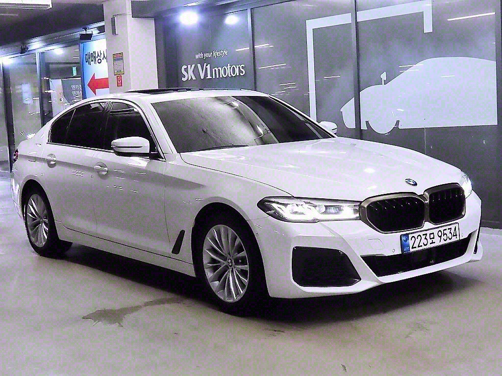 BMW 5ø(7)  530i Ÿ