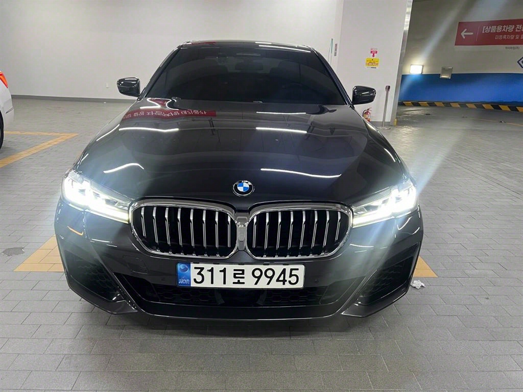 BMW 5ø(7)  520i M 