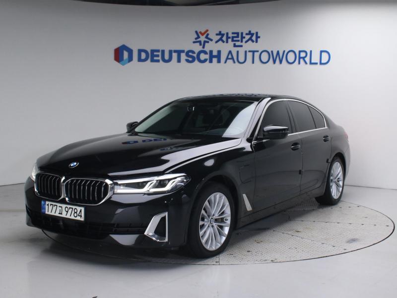 BMW 5ø(7)  530e Ÿ