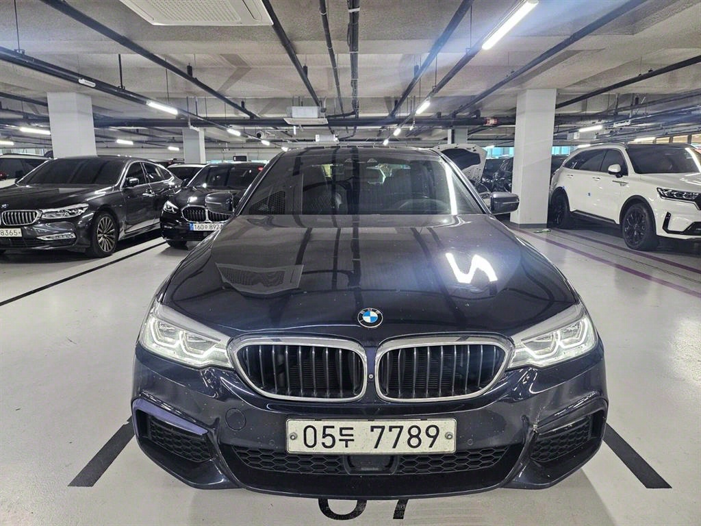 BMW 5ø(7)  520d M ÷