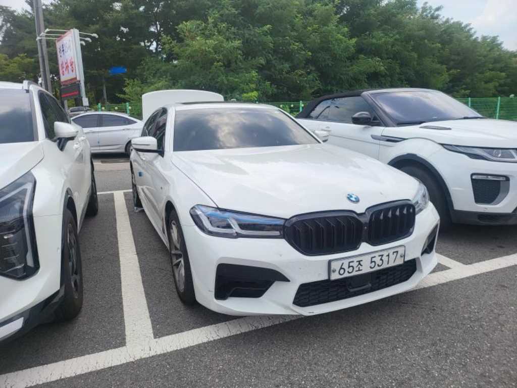 BMW 5ø(7)  530i M ÷
