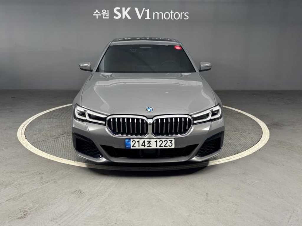 BMW 5ø(7)  520i M 