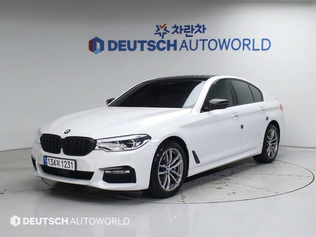 BMW 5ø(7)  530i M ÷