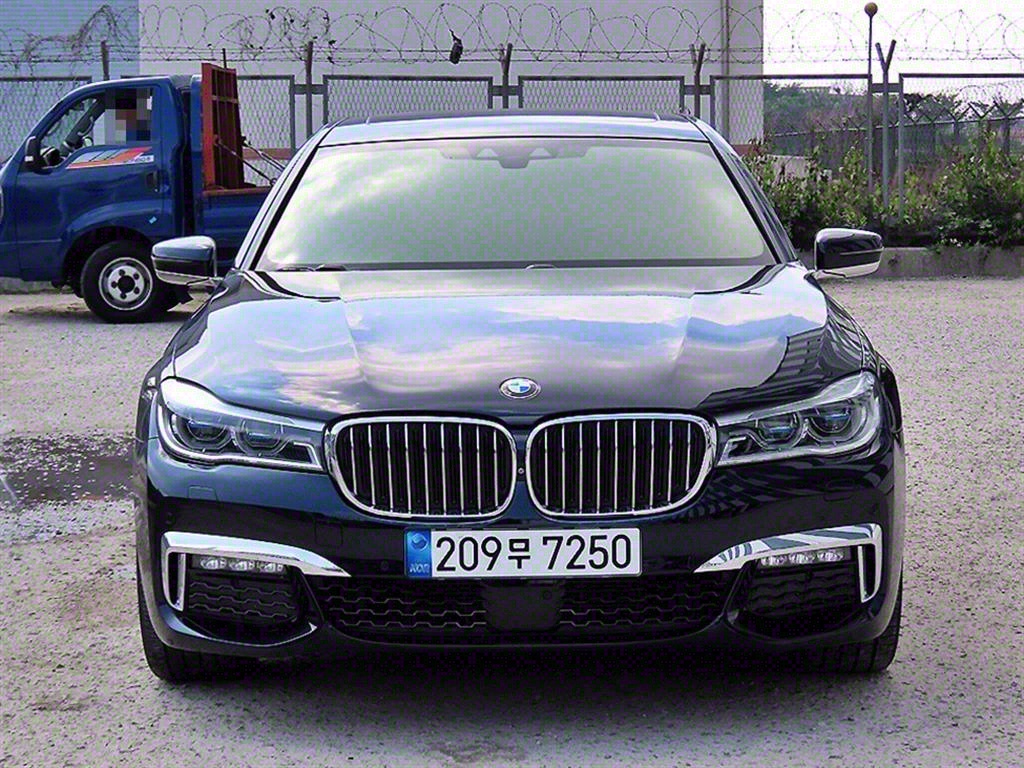 BMW 7�ø���(6����) 730Ld xDrive M��������