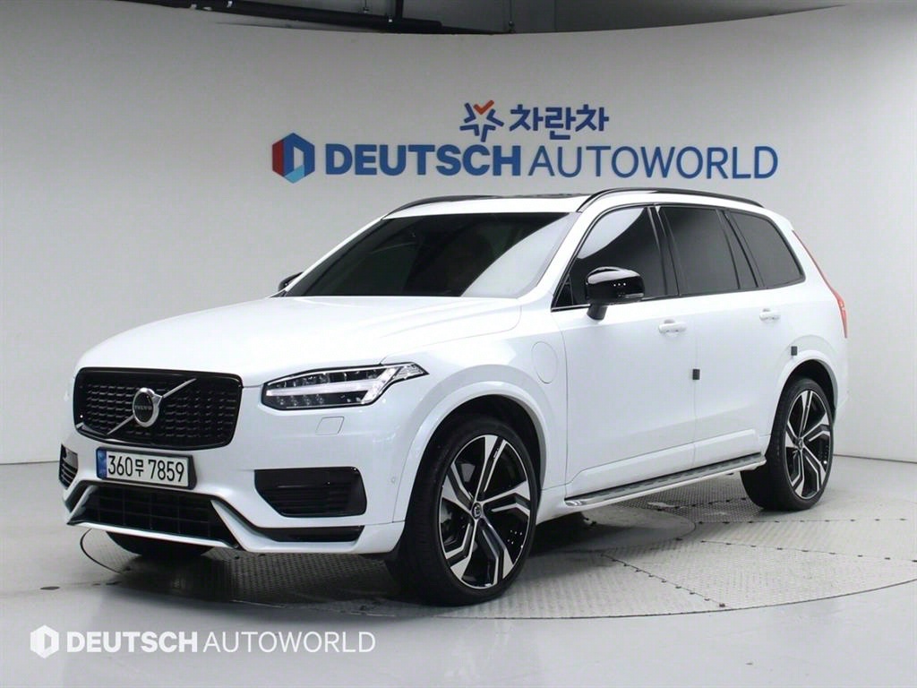 ���� XC90(2����) T8 AWD R ������