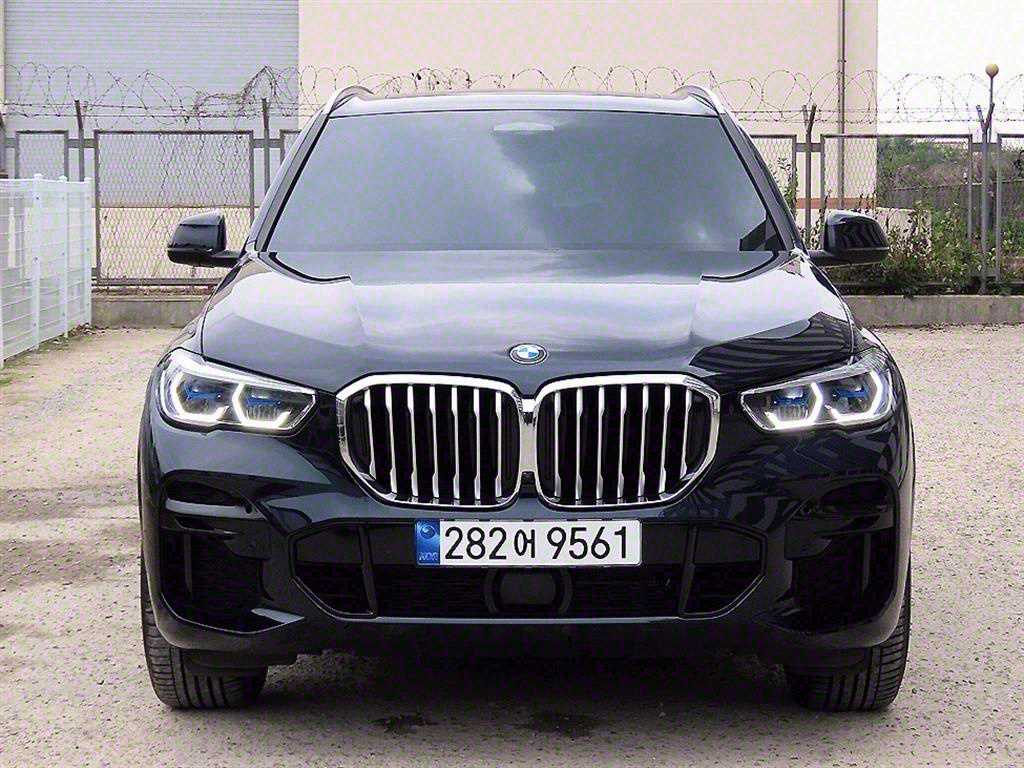 BMW X5(4����) 40i xDrive M ��������