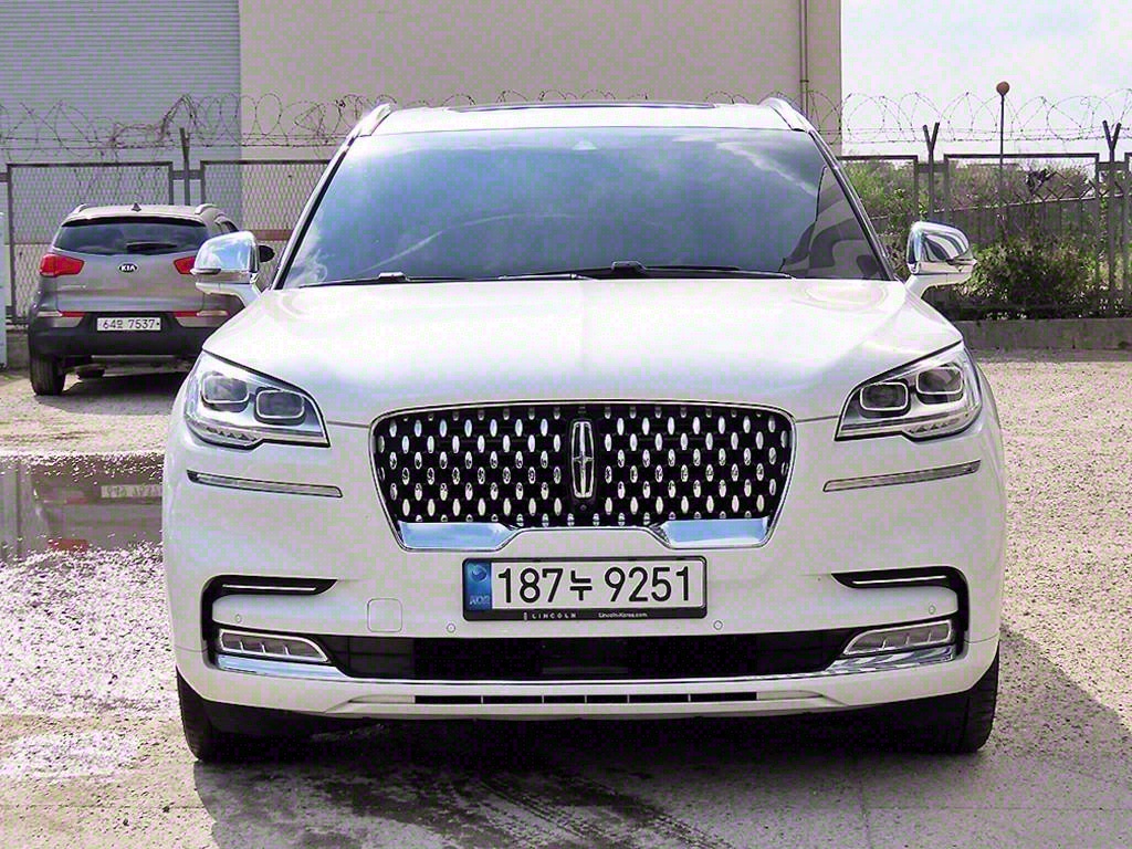 ���� ��������(2����) 3.0 V6 AWD ���� ��