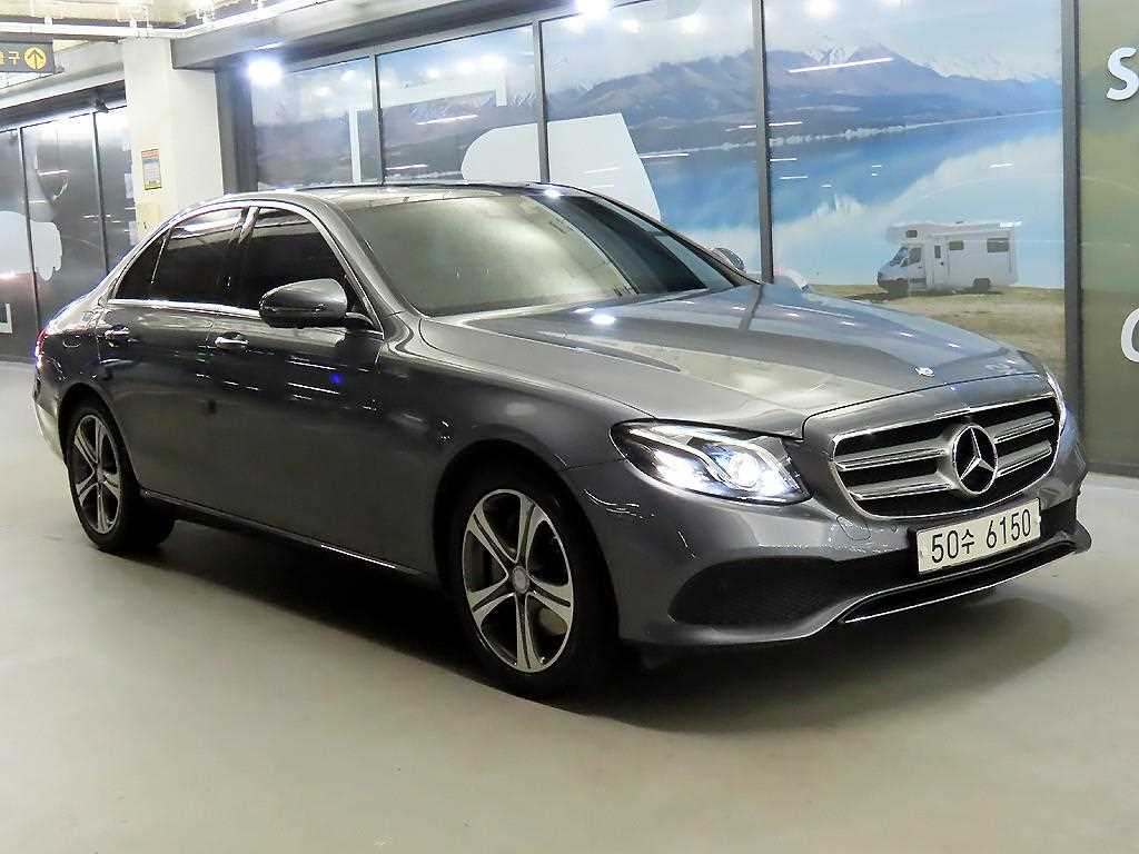 ���� EŬ����(5����) E300 4��ƽ �ƹ氡����