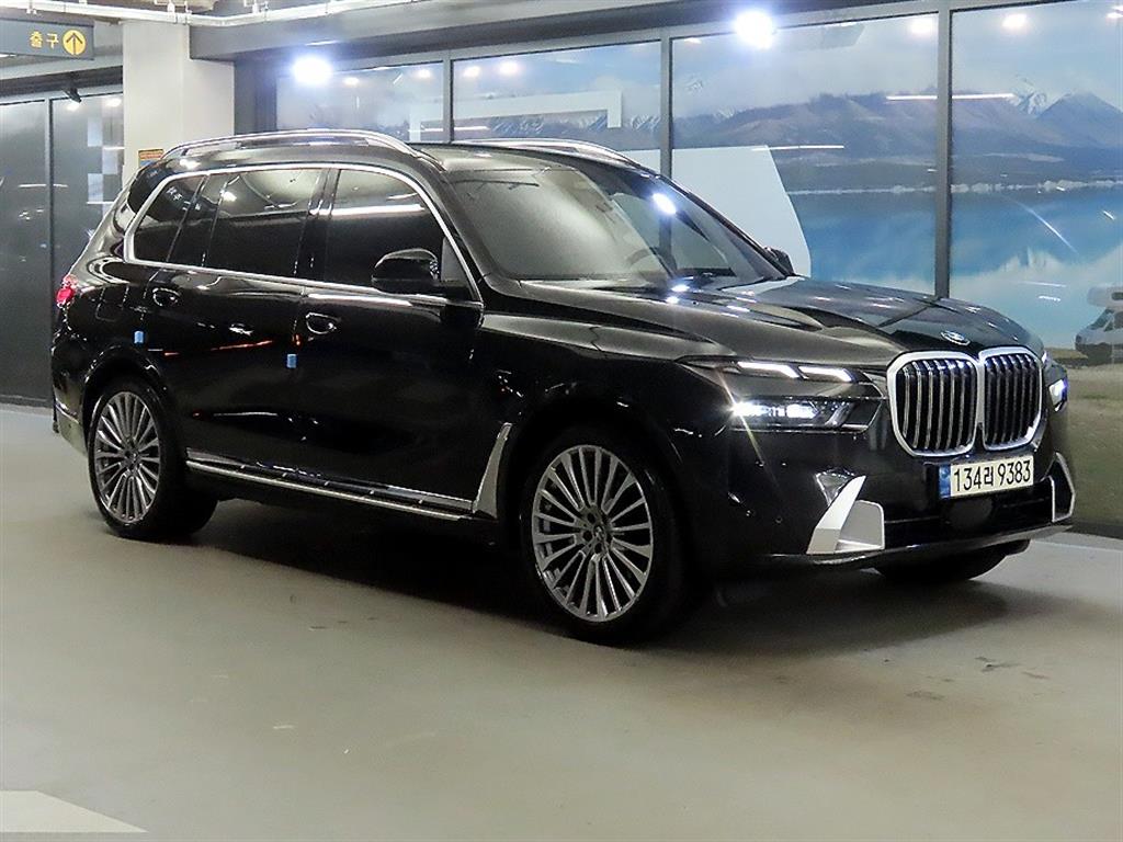 BMW X7 40i xDrive ������ǻ�� �������� 7�ν�