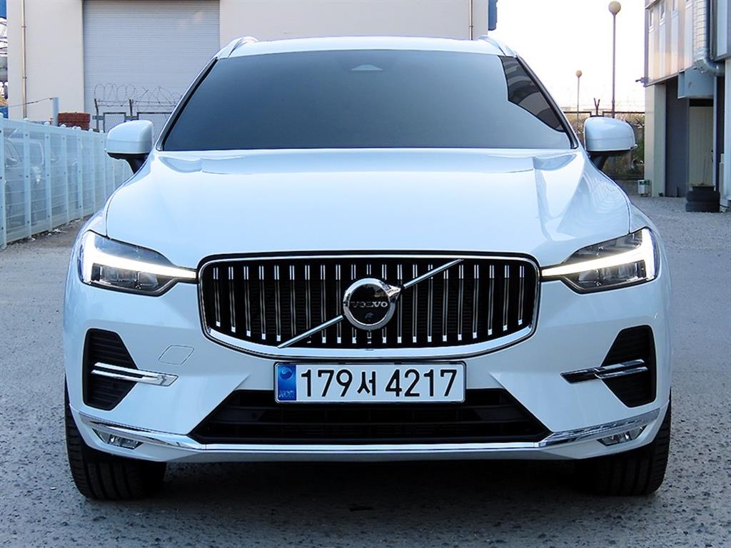 ���� XC60(2����) B5 AWD 