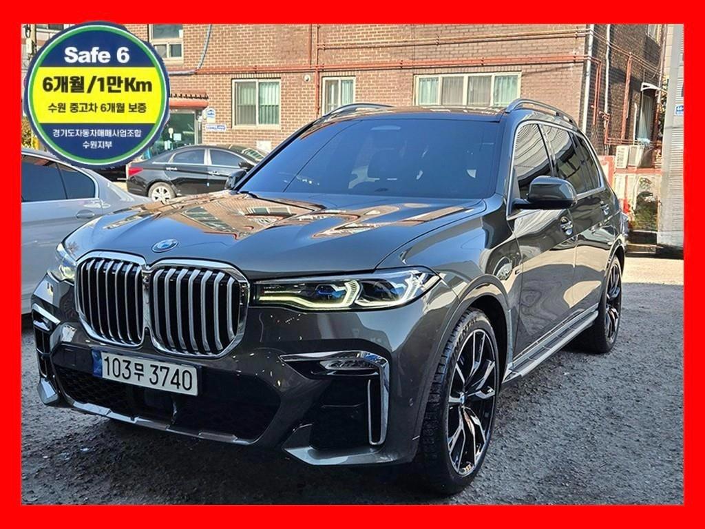BMW X7 40i xDrive M������ ��