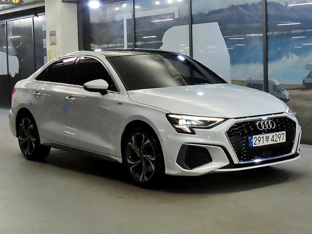 �ƿ�� A3(4����) 40 TFSI �����̾�