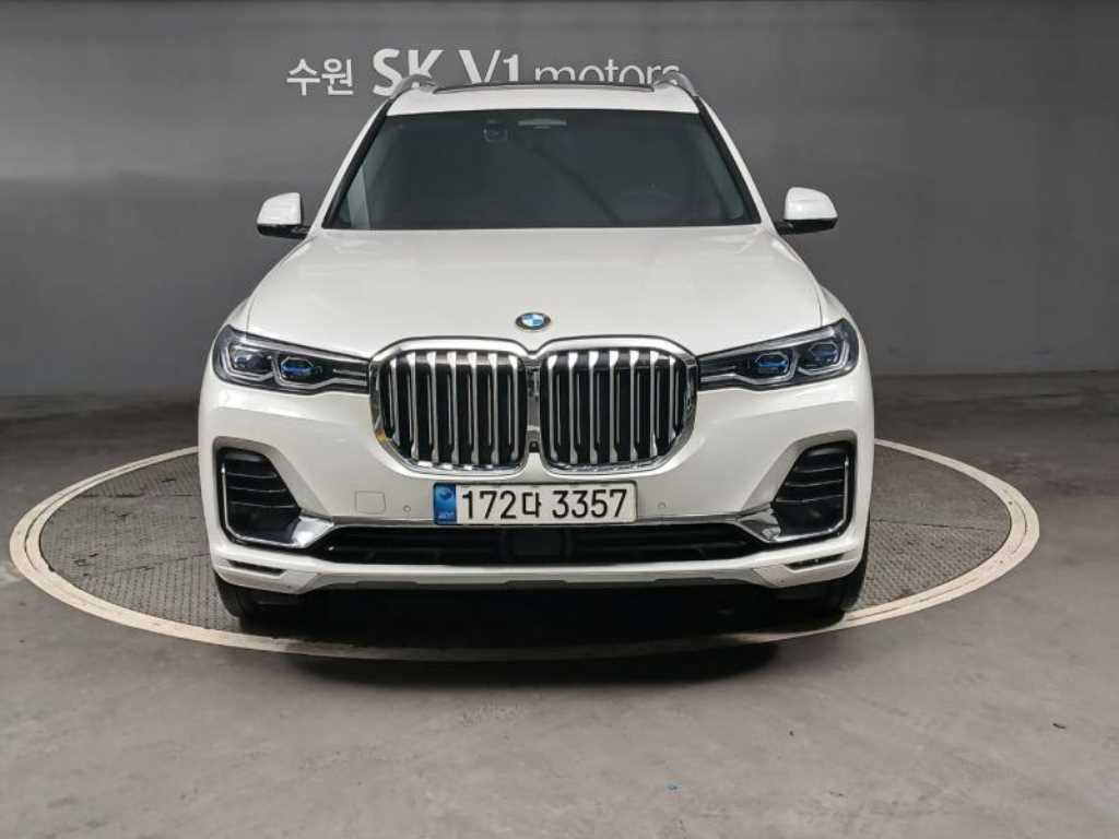 BMW X7 40i xDrive ������ǻ�� �������� 7�ν�