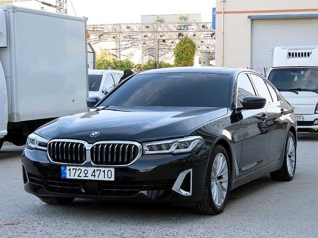 BMW 5�ø���(7����) 520i ���Ÿ�