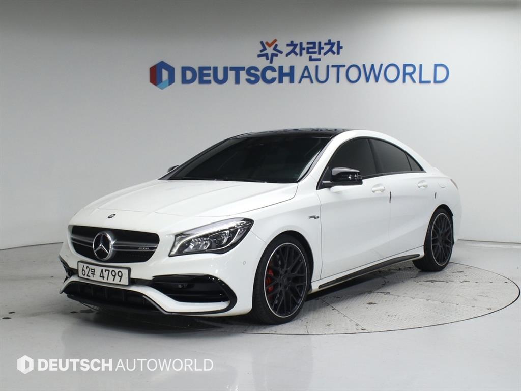 ���� CLAŬ���� CLA45 AMG 4��ƽ 