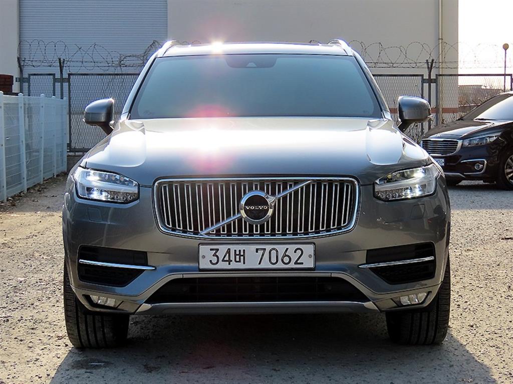 ���� XC90(2����) D5 AWD �ν�ũ����
