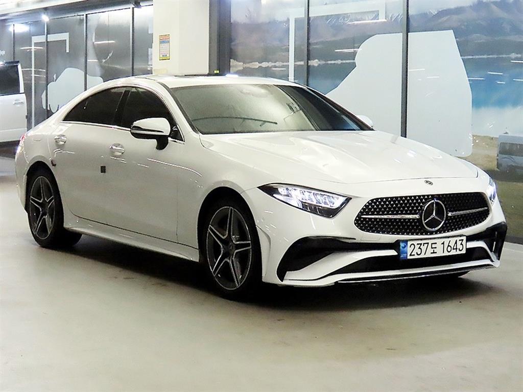 ���� CLSŬ����(3����) CLS 300d 4��ƽ 