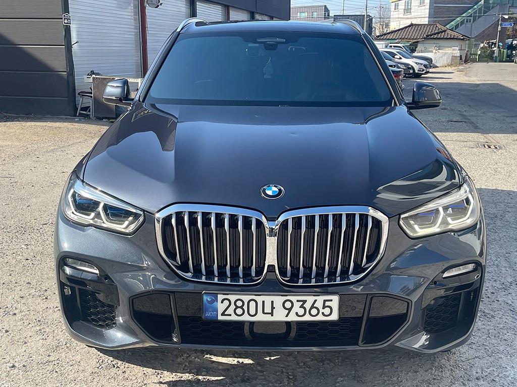 BMW X5(4����) 40i xDrive M ��������