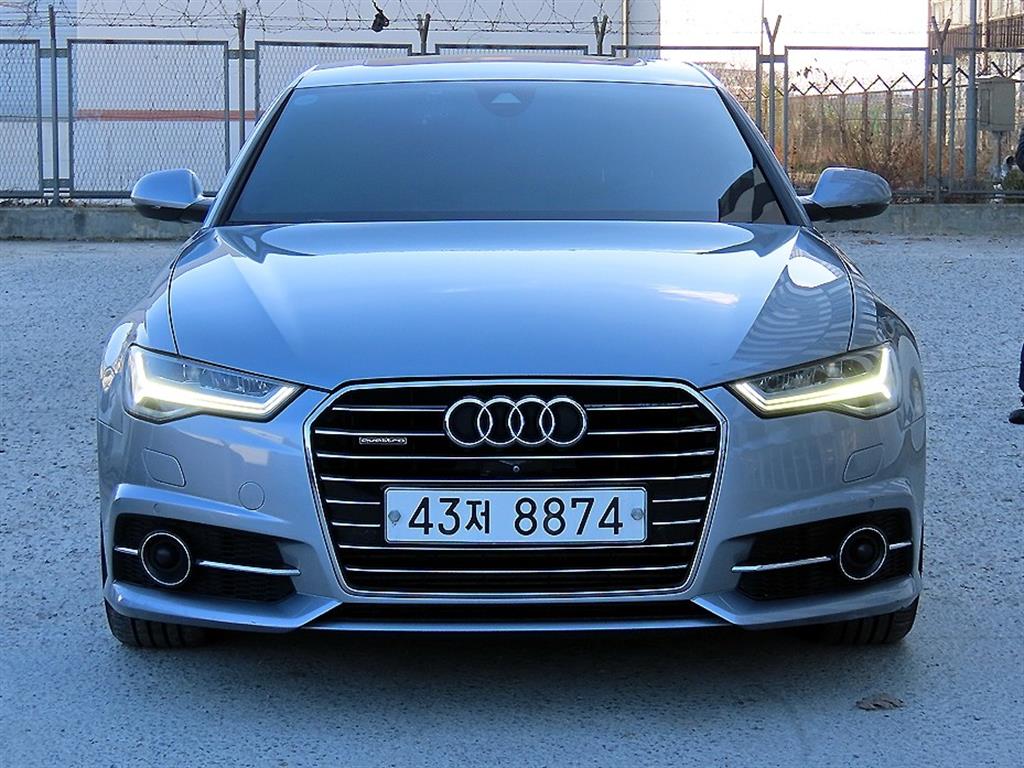 �ƿ�� A6(4����) 40 TFSI ��Ʈ�� ������