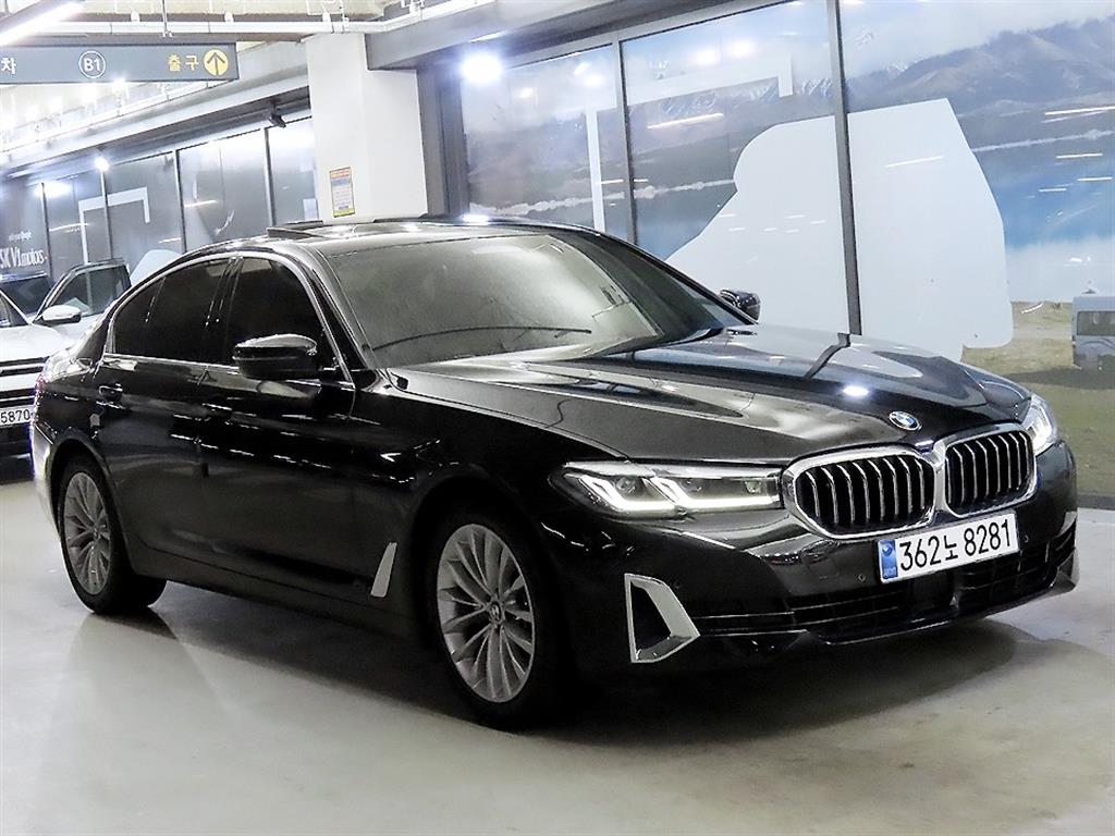 BMW 5�ø���(7����) 520i ���Ÿ�